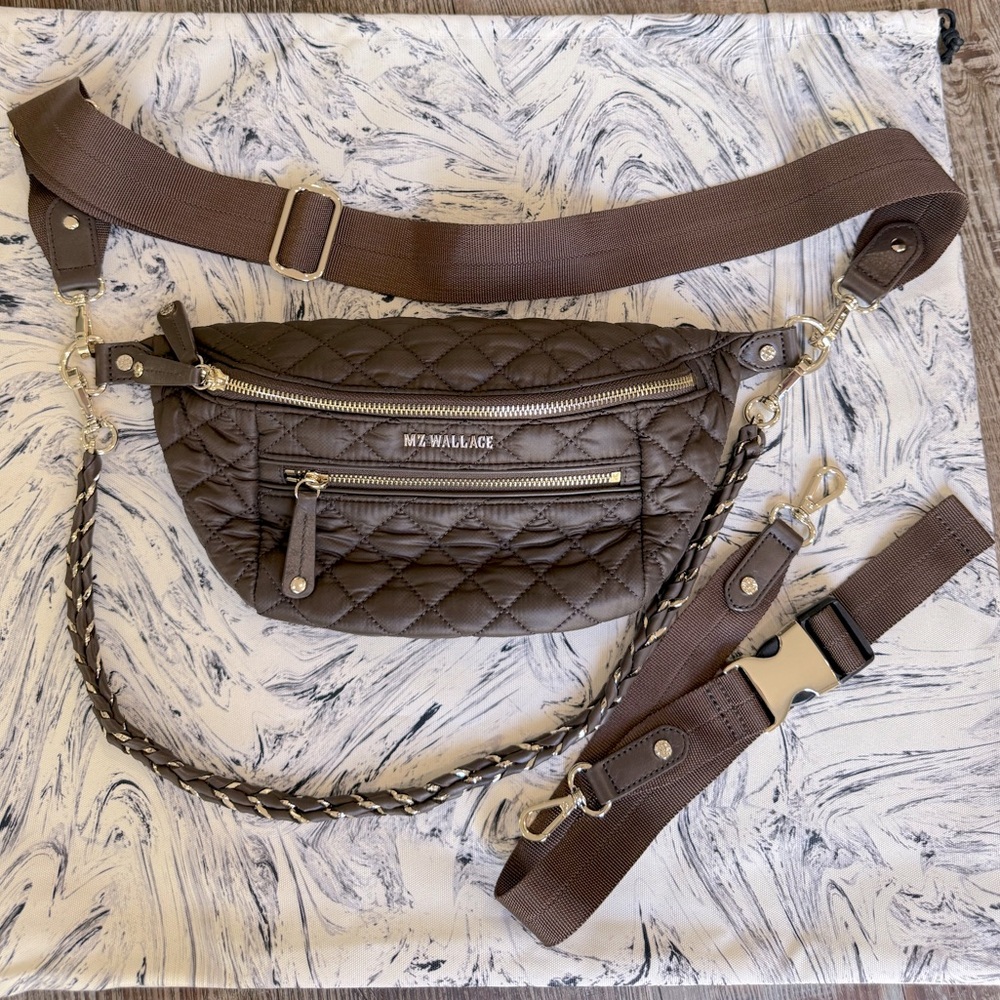 MZ Wallace small Crosby sling, like new!